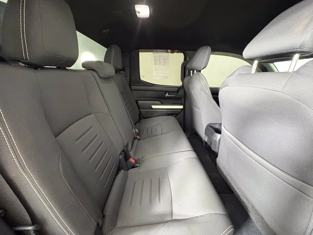 Toyota Tacoma photo 39