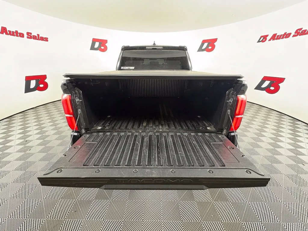 Toyota Tacoma photo 42