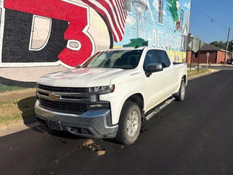 White 2020 Chevrolet Silverado 1500 LT for sale in Des Arc, AR