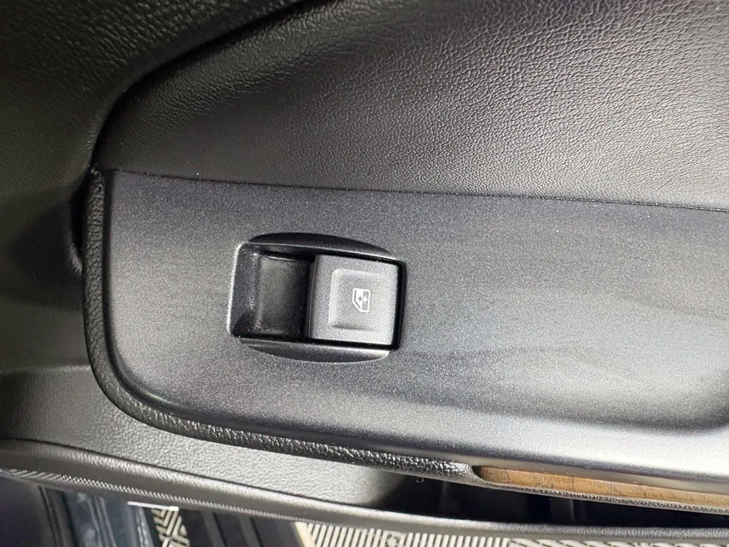 GMC Yukon photo 43