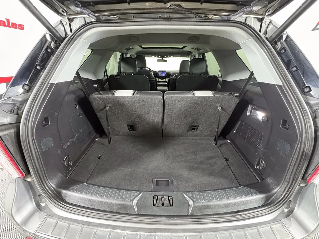 Ford Explorer photo 49