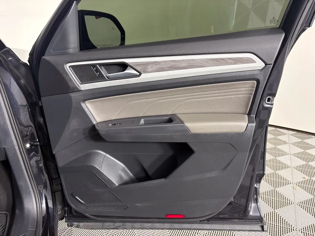 Volkswagen Atlas Cross Sport photo 33