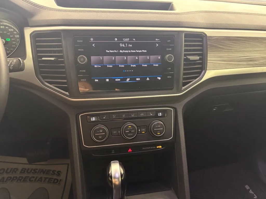 Volkswagen Atlas Cross Sport photo 22