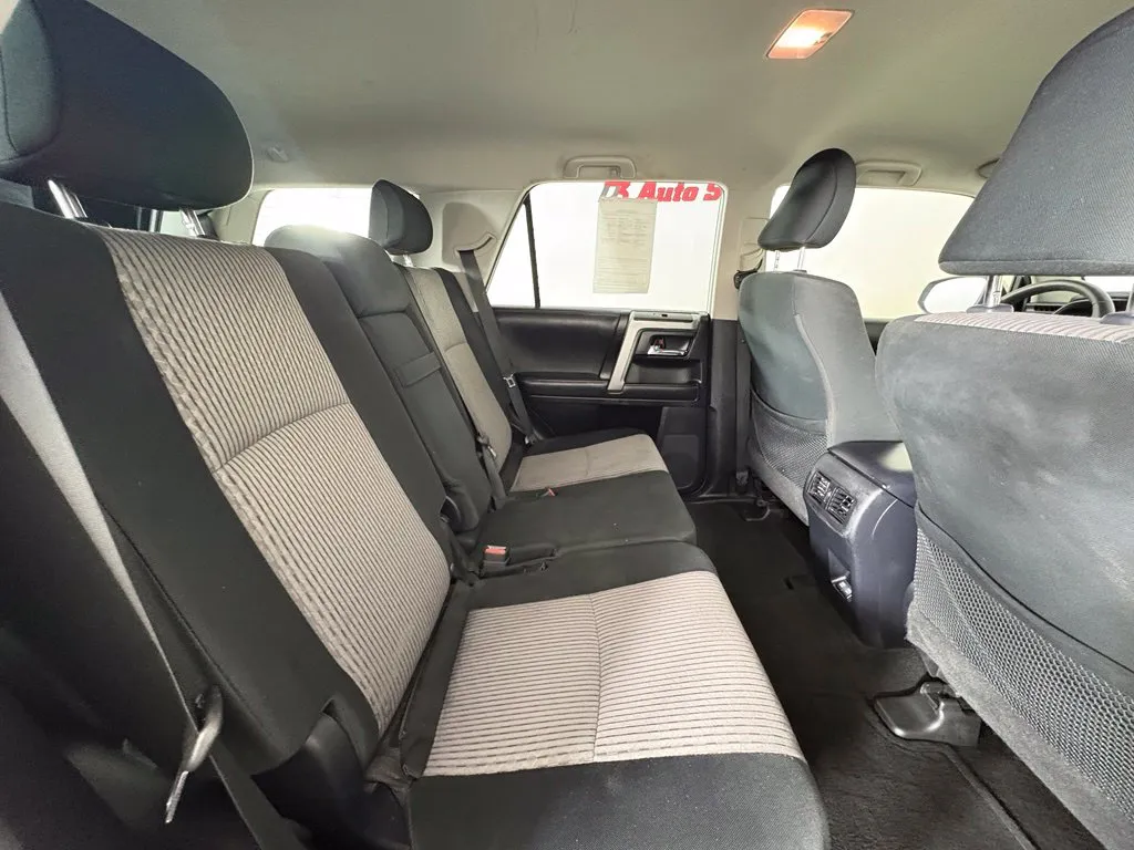 Toyota 4Runner photo 42