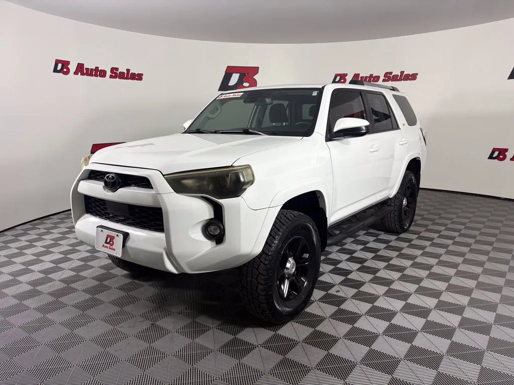 Toyota 4Runner photo 2