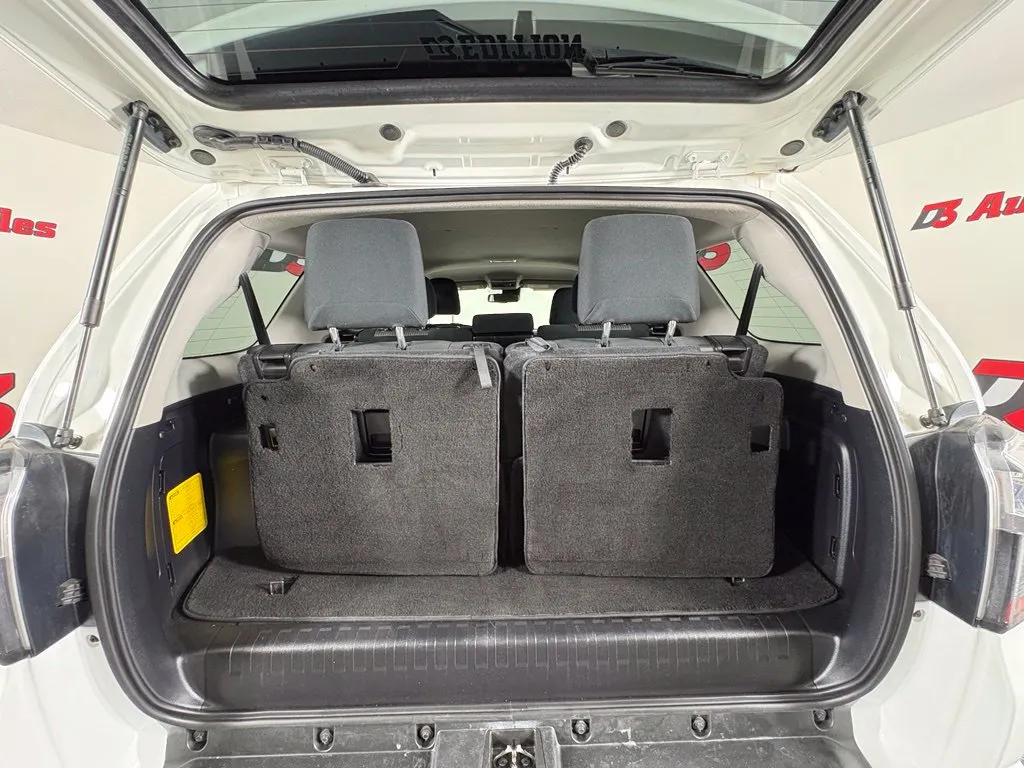 Toyota 4Runner photo 47
