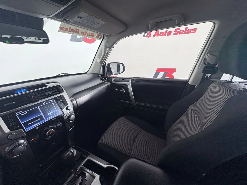 Toyota 4Runner photo 27