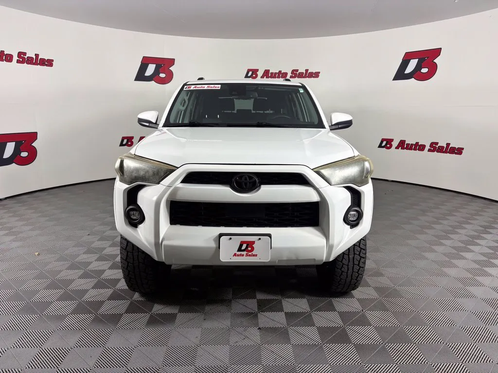 Toyota 4Runner photo 9