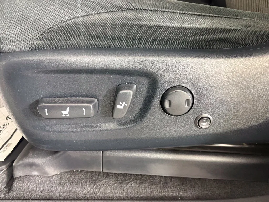 Toyota 4Runner photo 11