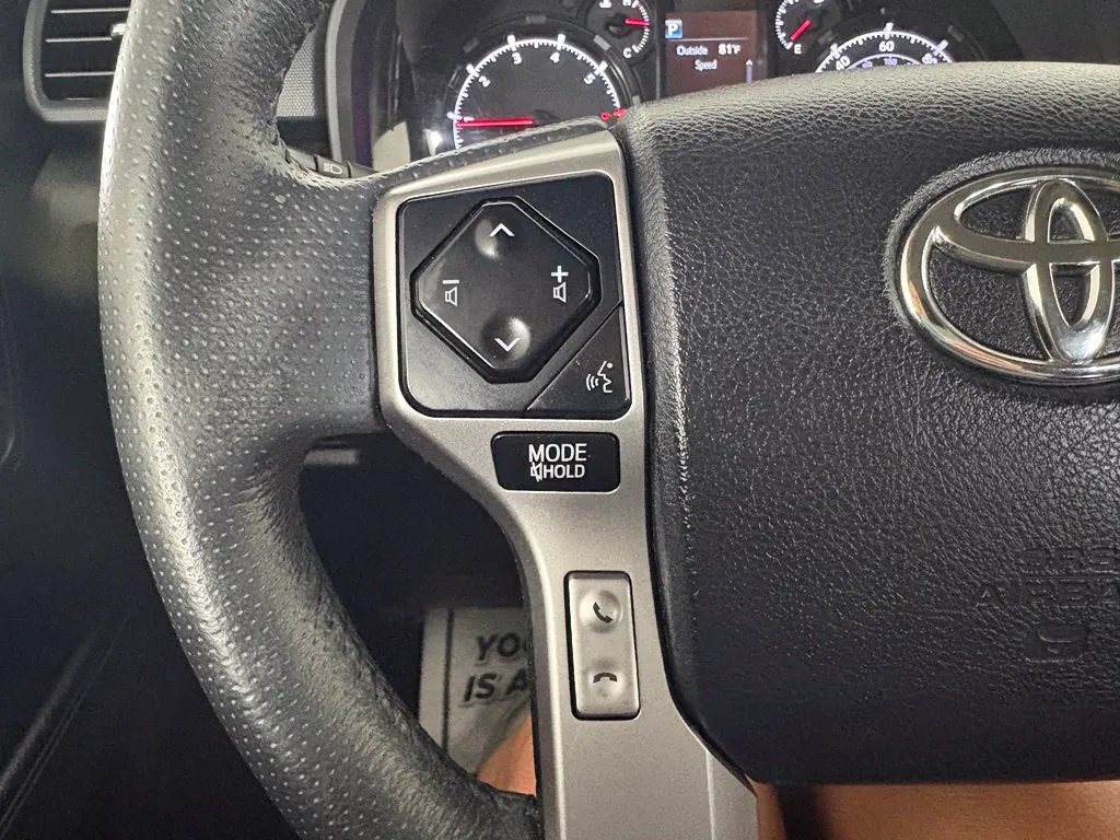 Toyota 4Runner photo 17