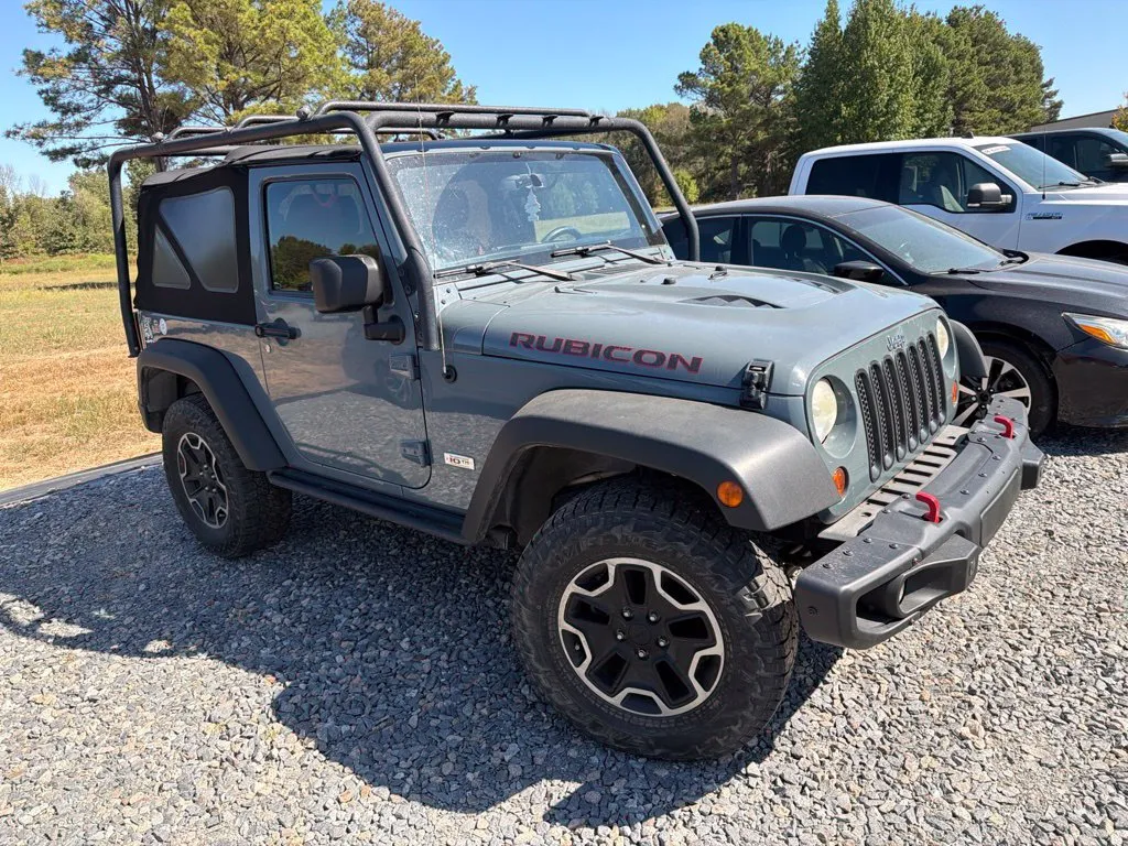 Jeep Wrangler photo 8