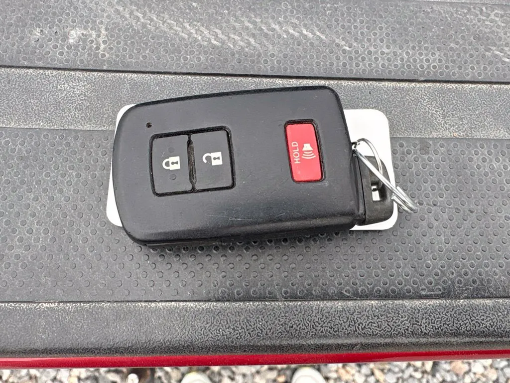 Toyota Tacoma photo 5