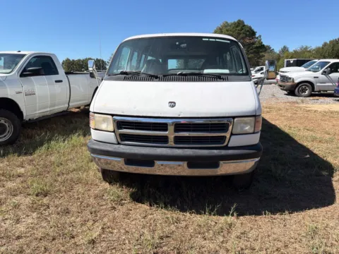 Another view of 1996 Dodge Ram Wagon 3500 for sale in Des Arc, AR at D3 Auto Sales - Des Arc, AR