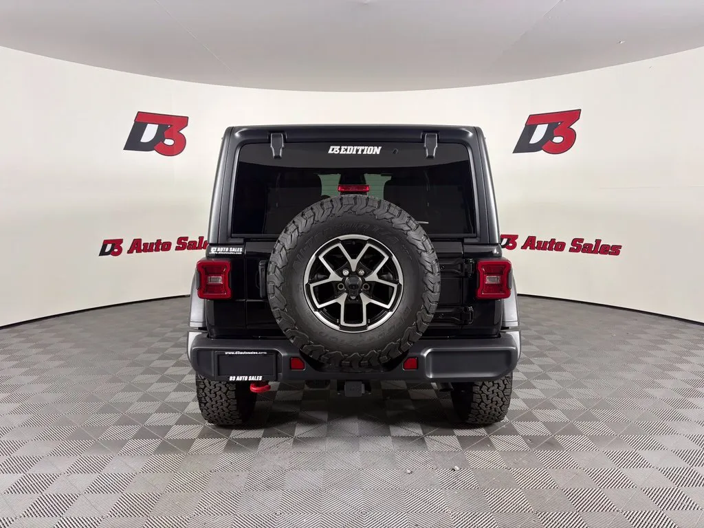 Jeep Wrangler photo 5
