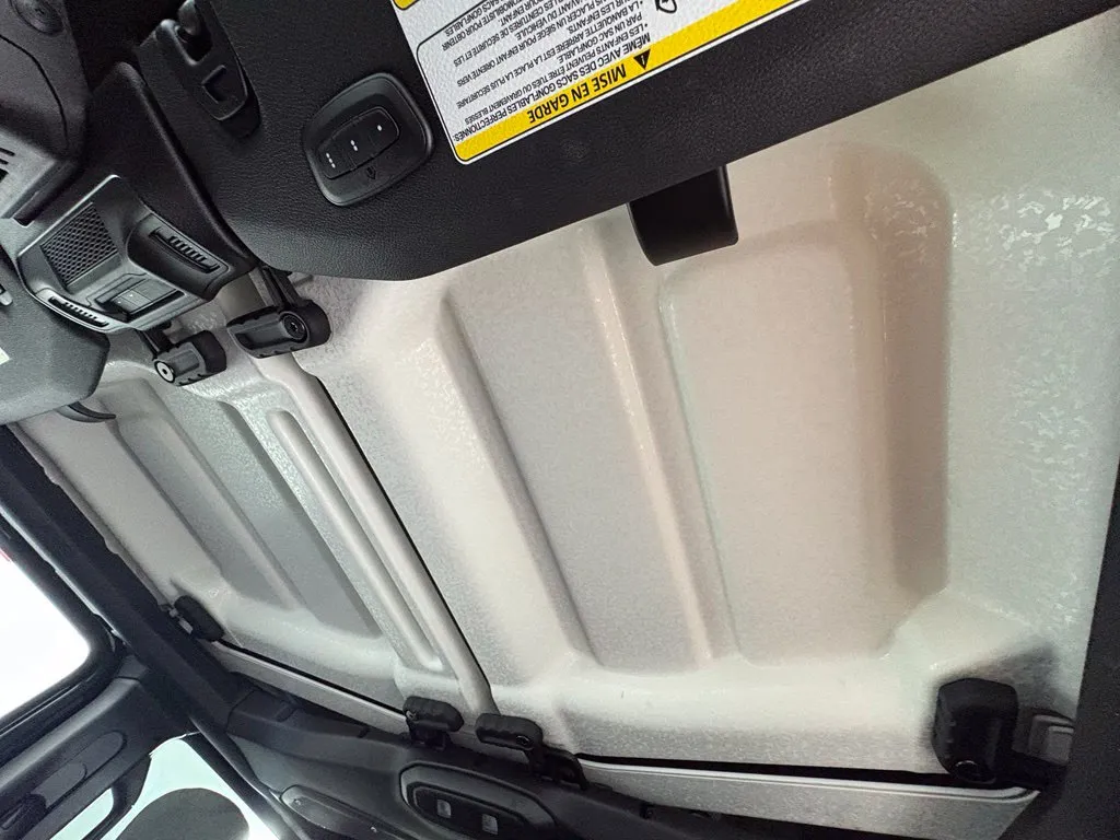 Jeep Wrangler photo 33