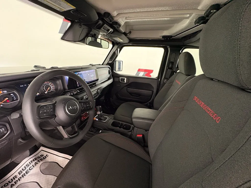 Jeep Wrangler photo 11