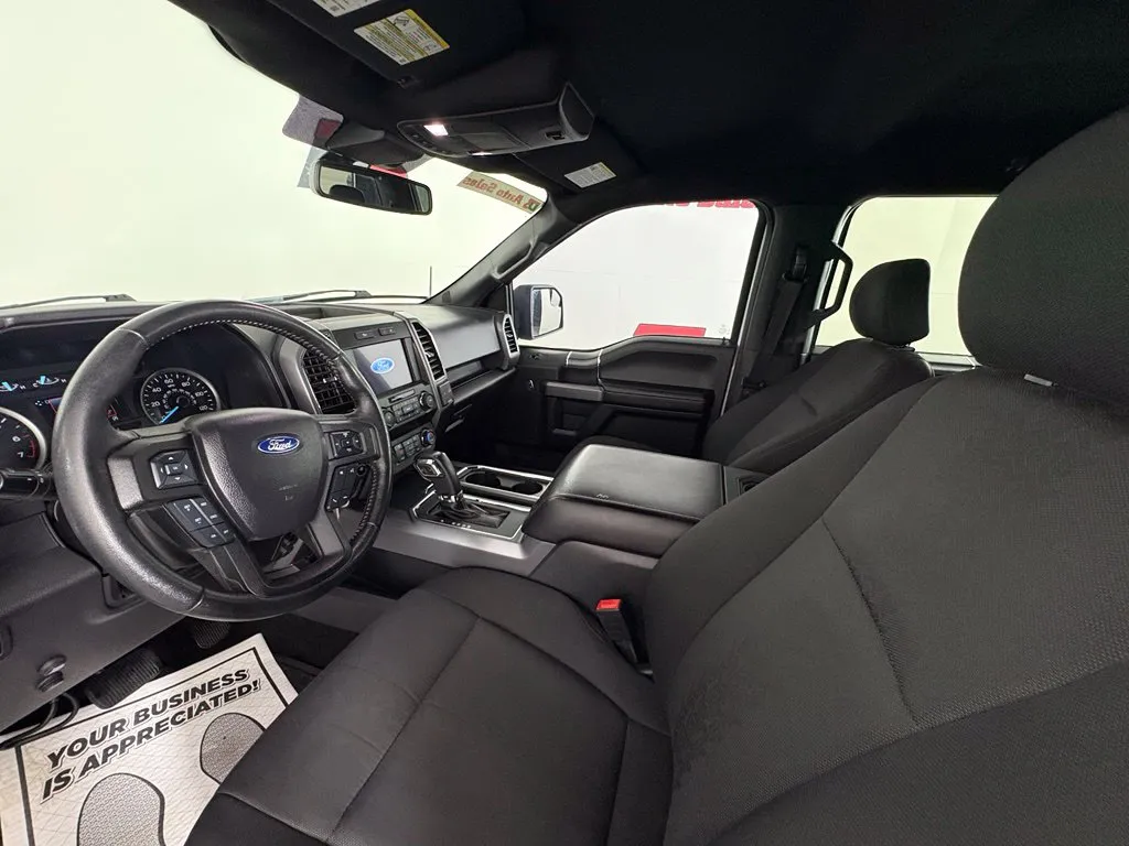 Ford F-150 photo 15