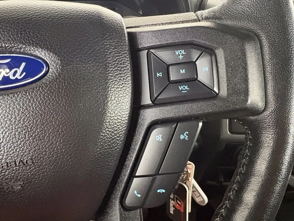 Ford F-150 photo 22