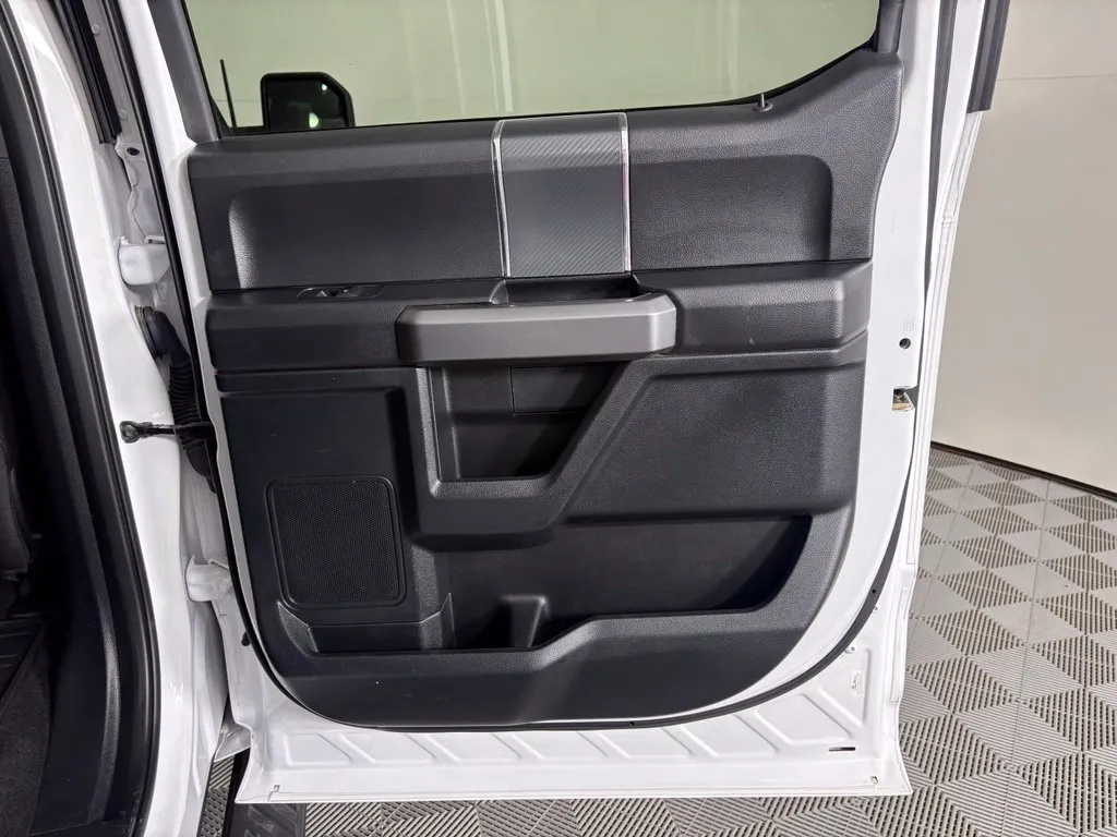 Ford F-150 photo 47