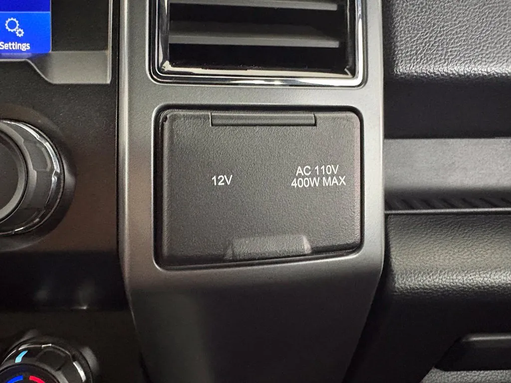 Ford F-150 photo 30