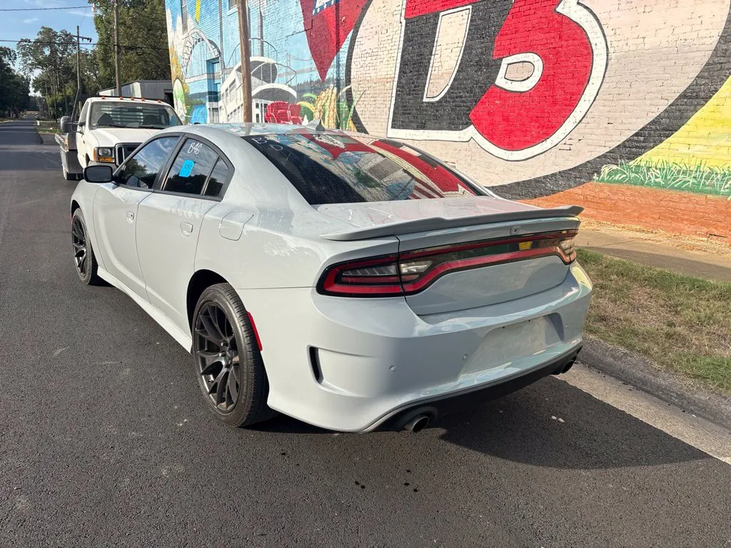 Dodge Charger photo 4