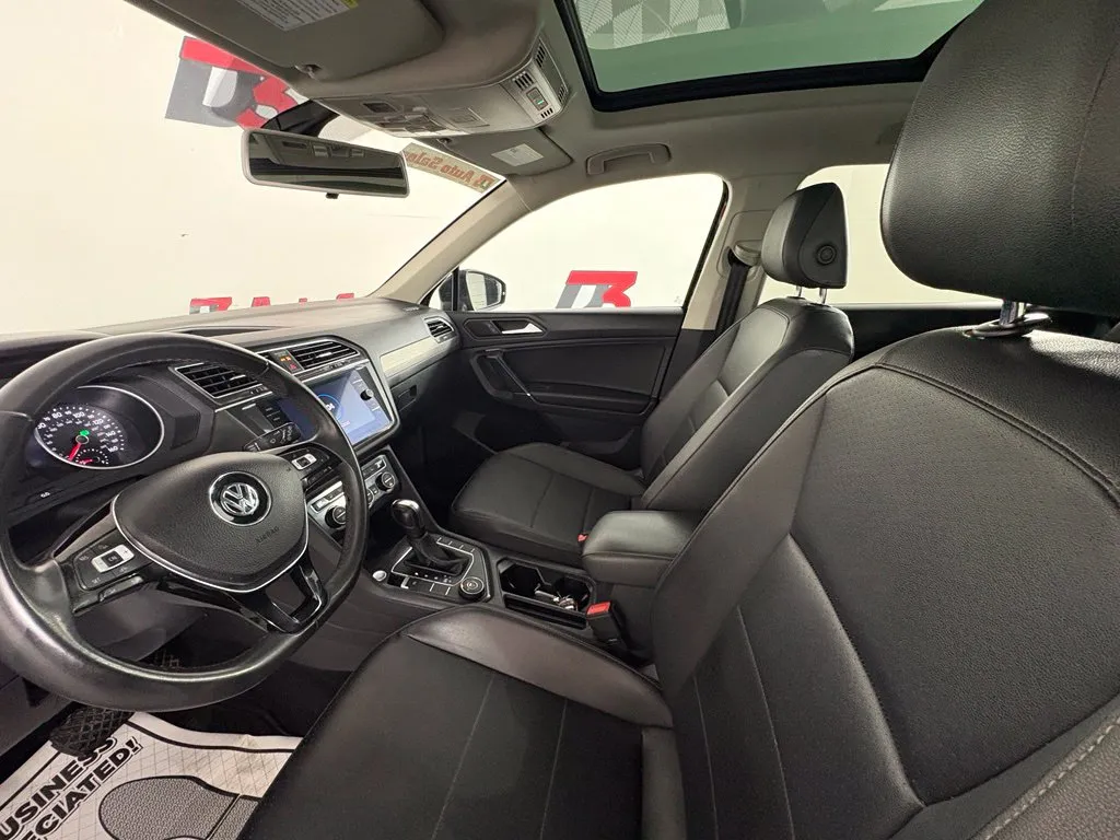 Volkswagen Tiguan photo 10