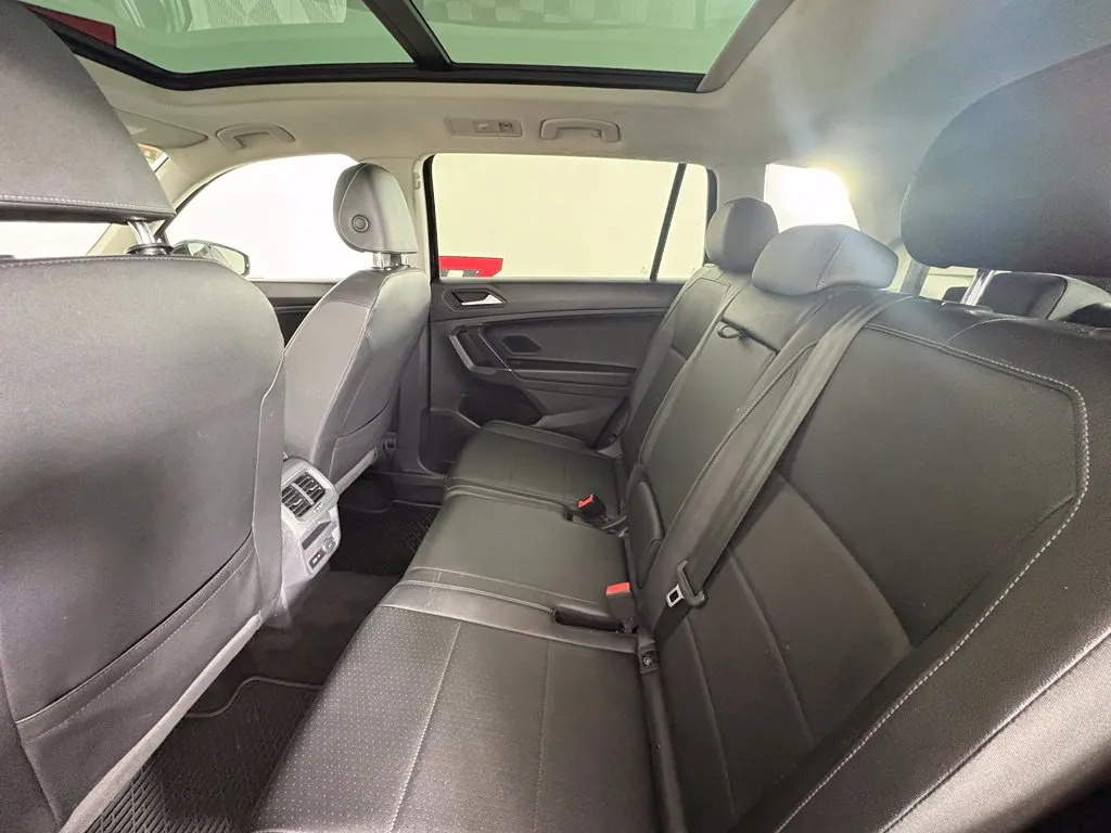 Volkswagen Tiguan photo 36