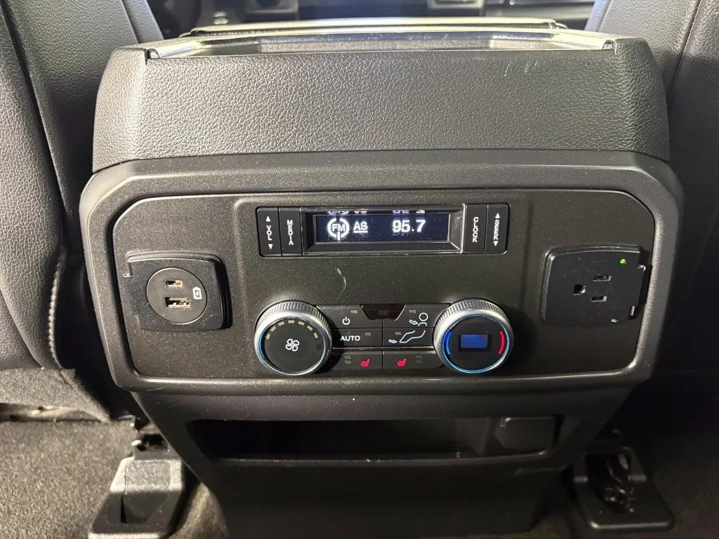 Ford Expedition photo 48