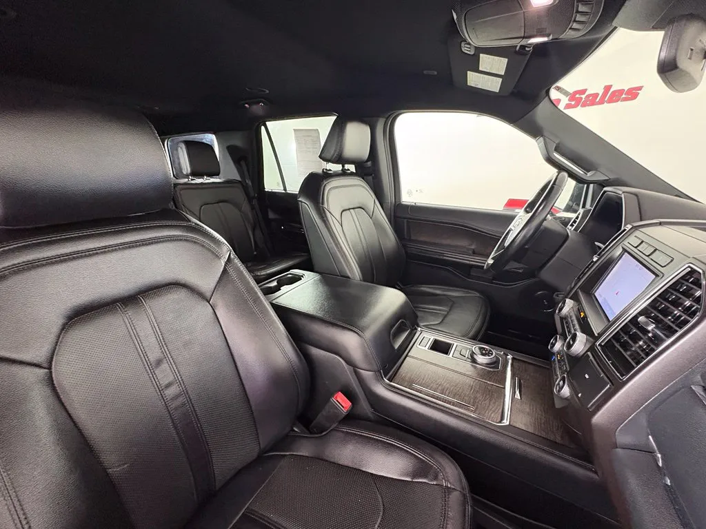 Ford Expedition photo 38
