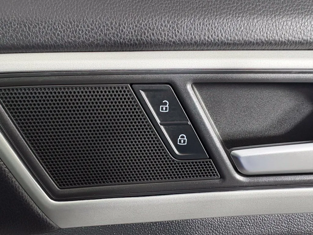 Volkswagen Atlas Cross Sport photo 36