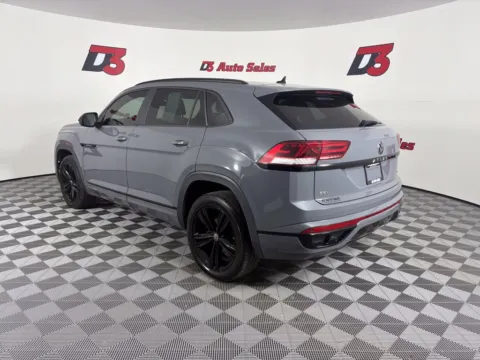 More photos of 2023 Volkswagen Atlas Cross Sport 2.0T SEL R-Line Black at D3 Auto Sales - Des Arc, AR, AR