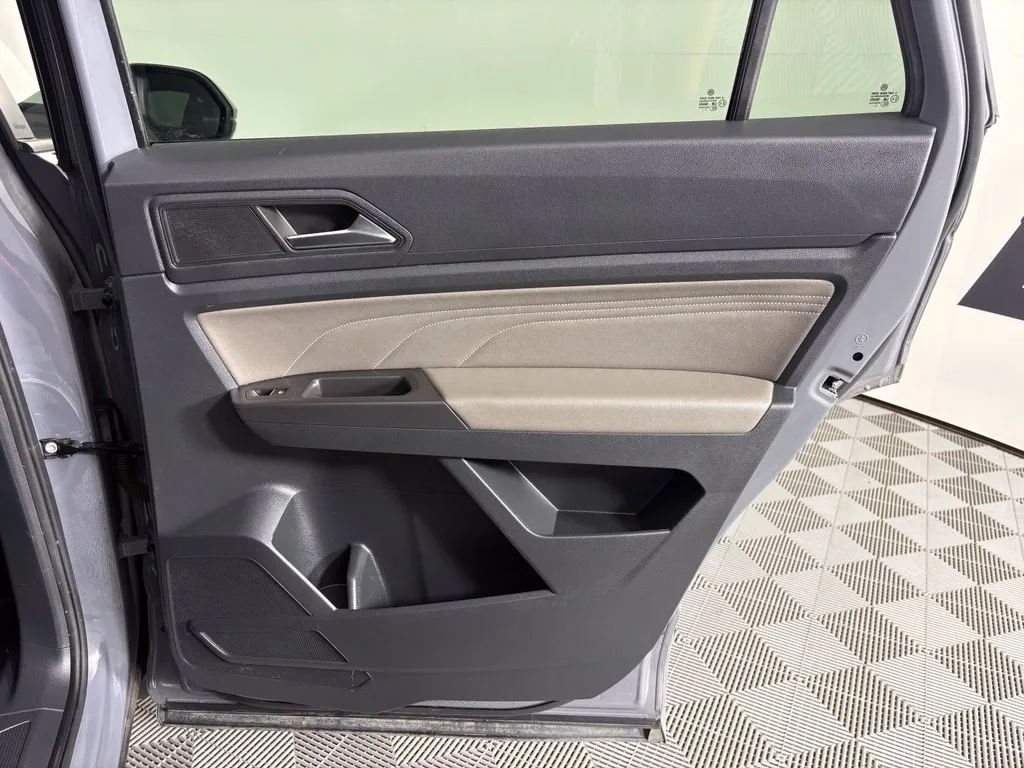 Volkswagen Atlas Cross Sport photo 44