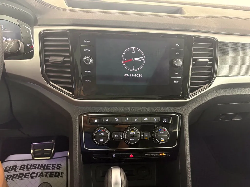 Volkswagen Atlas Cross Sport photo 23
