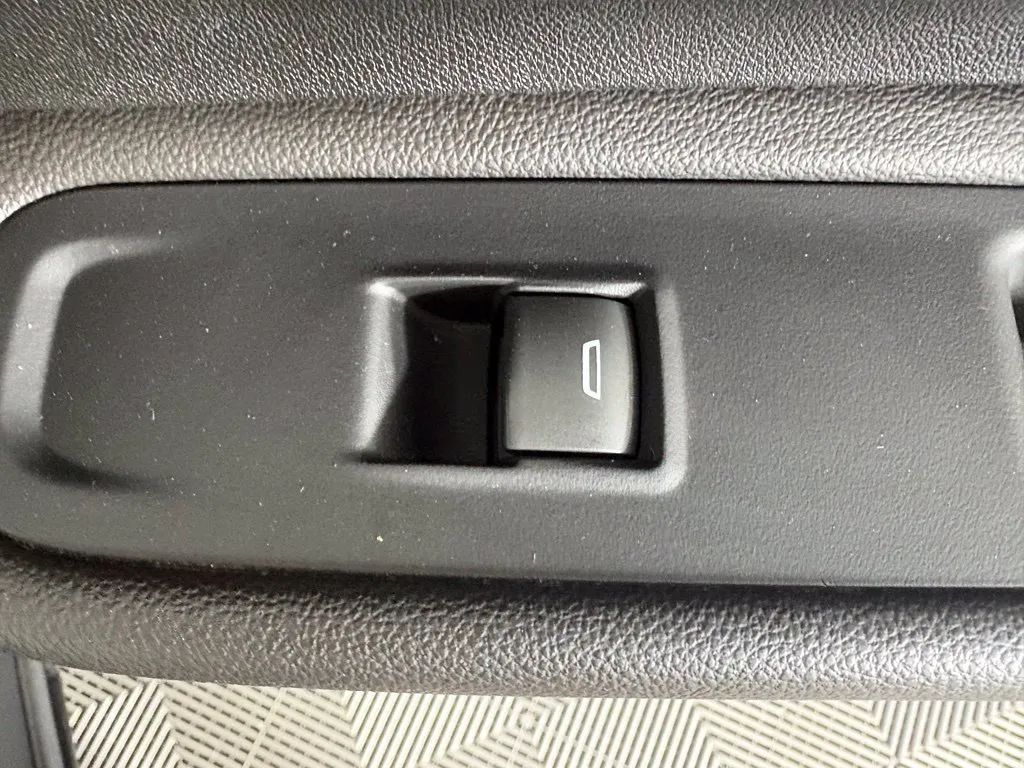 GMC Terrain photo 35
