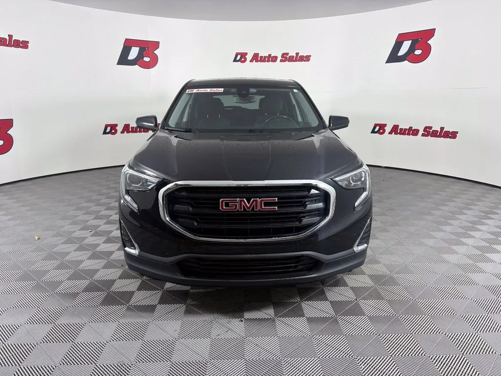 GMC Terrain photo 9