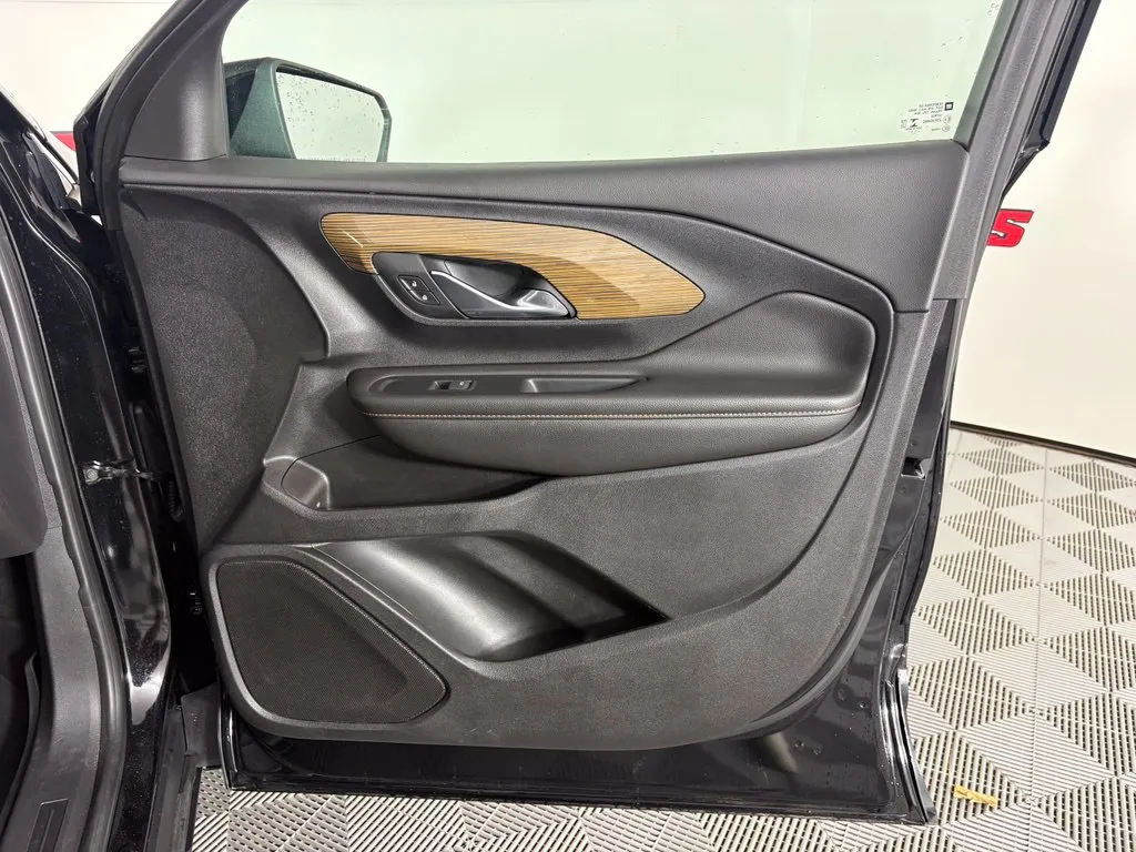 GMC Terrain photo 33