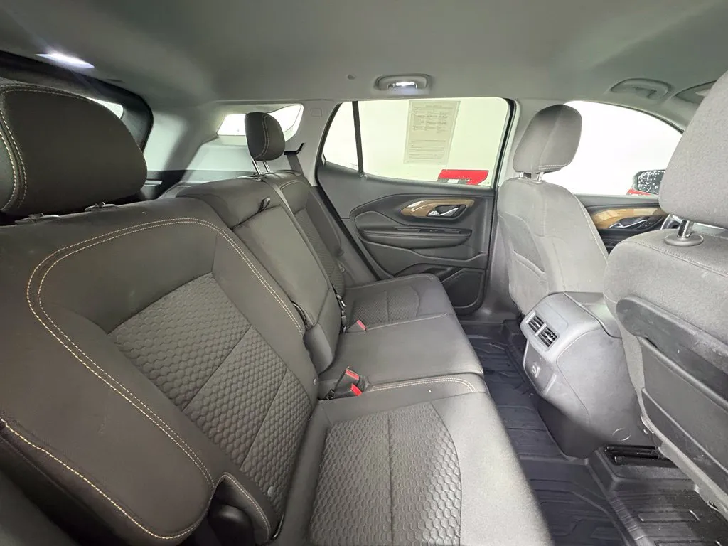 GMC Terrain photo 41