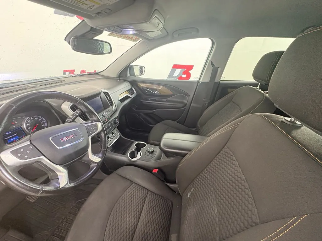 GMC Terrain photo 10