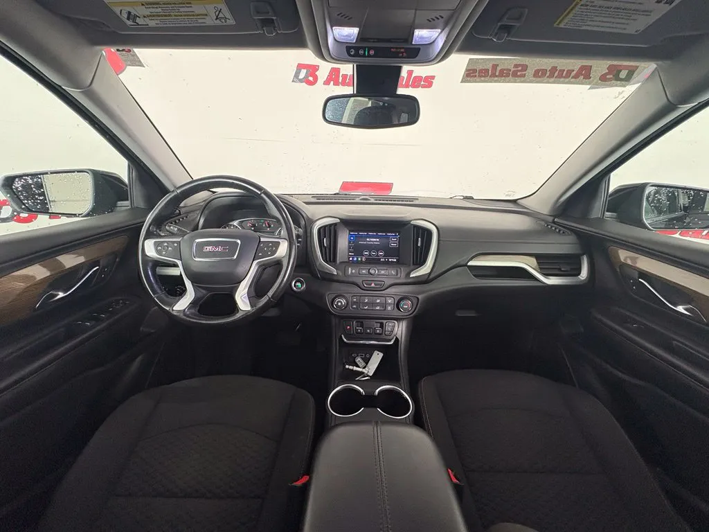 GMC Terrain photo 36