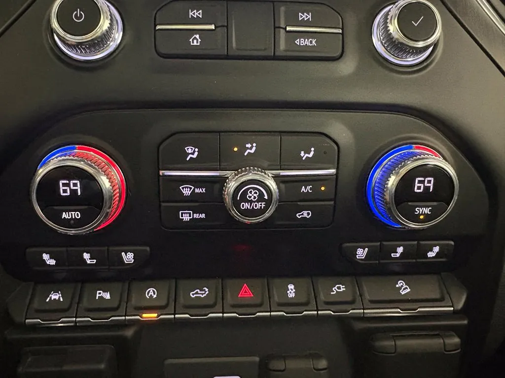 GMC Sierra photo 29