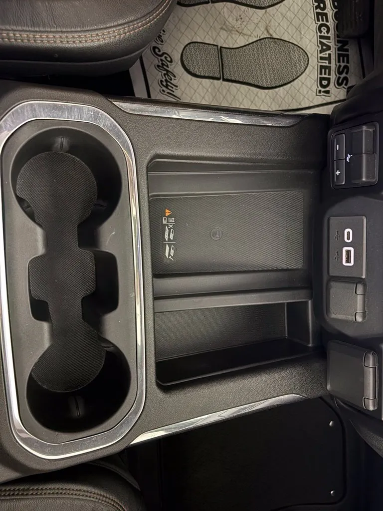 GMC Sierra photo 30