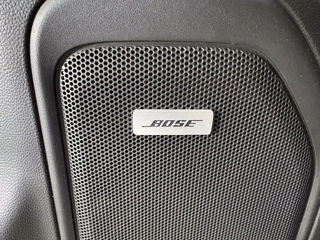 GMC Sierra photo 16