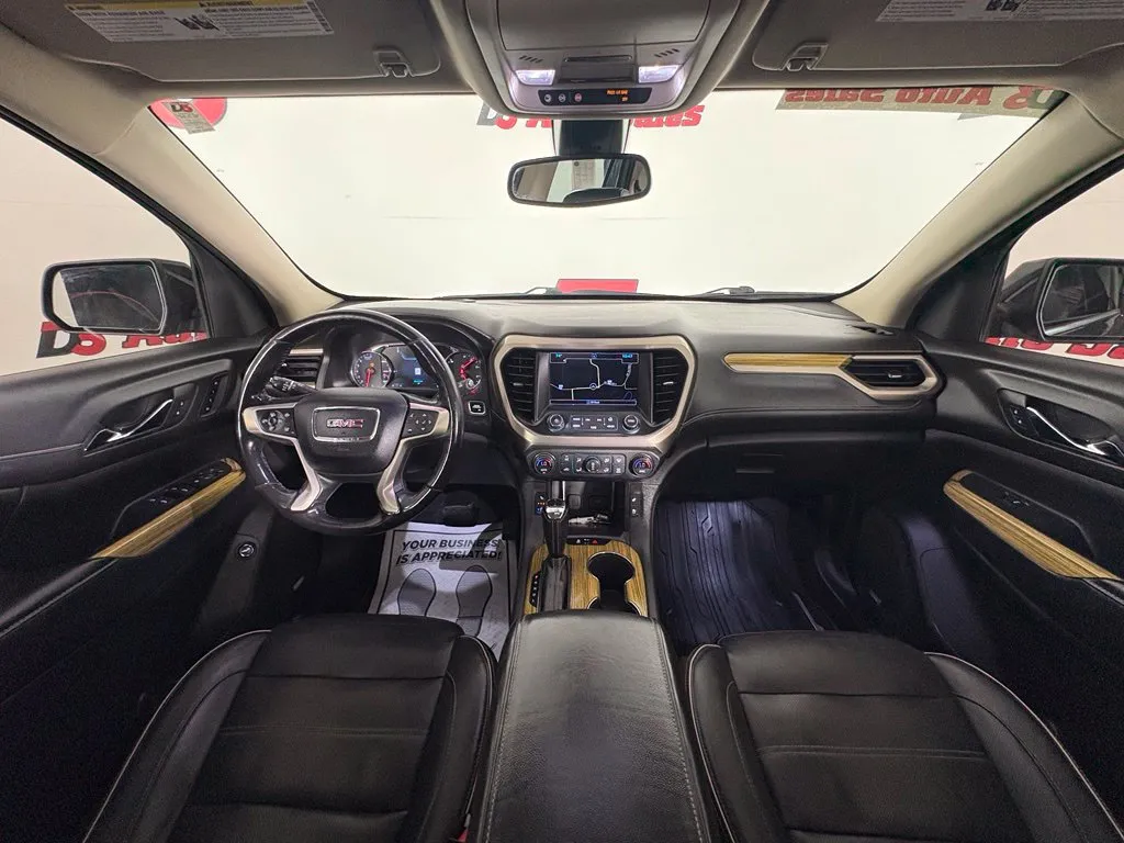 GMC Acadia photo 40