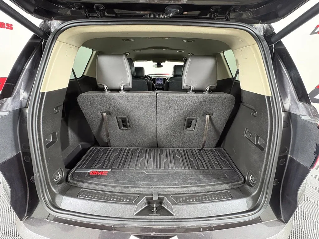 GMC Acadia photo 51