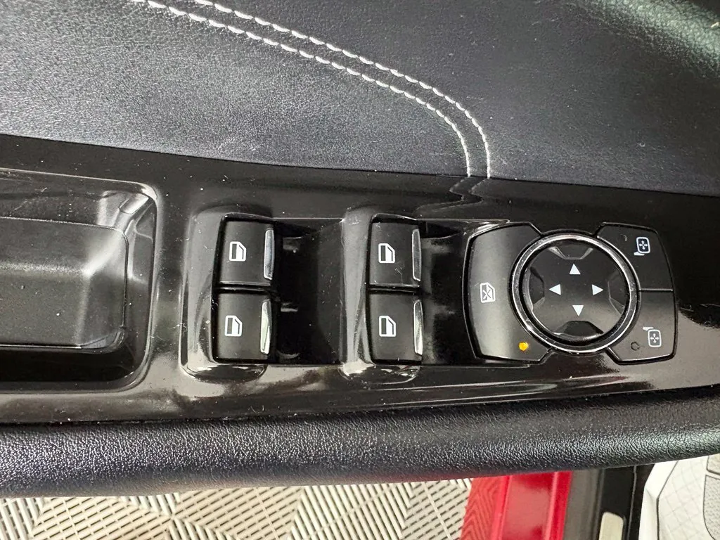 Ford Edge photo 15