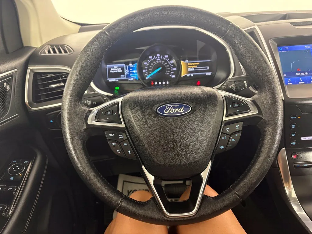 Ford Edge photo 19