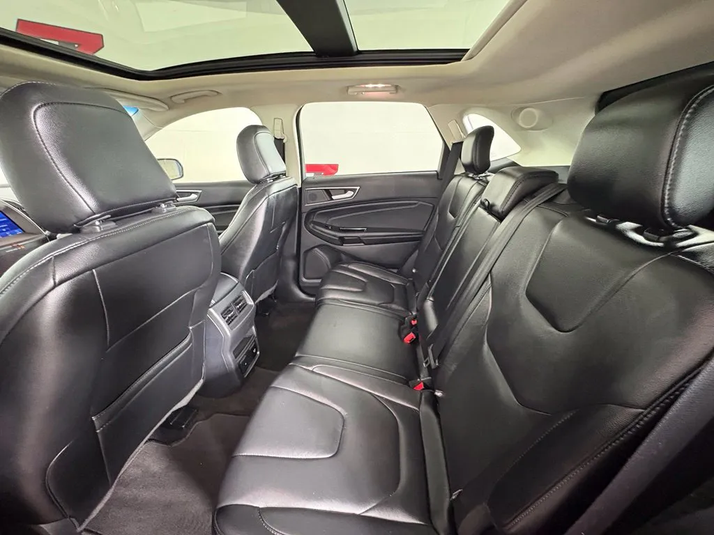 Ford Edge photo 42