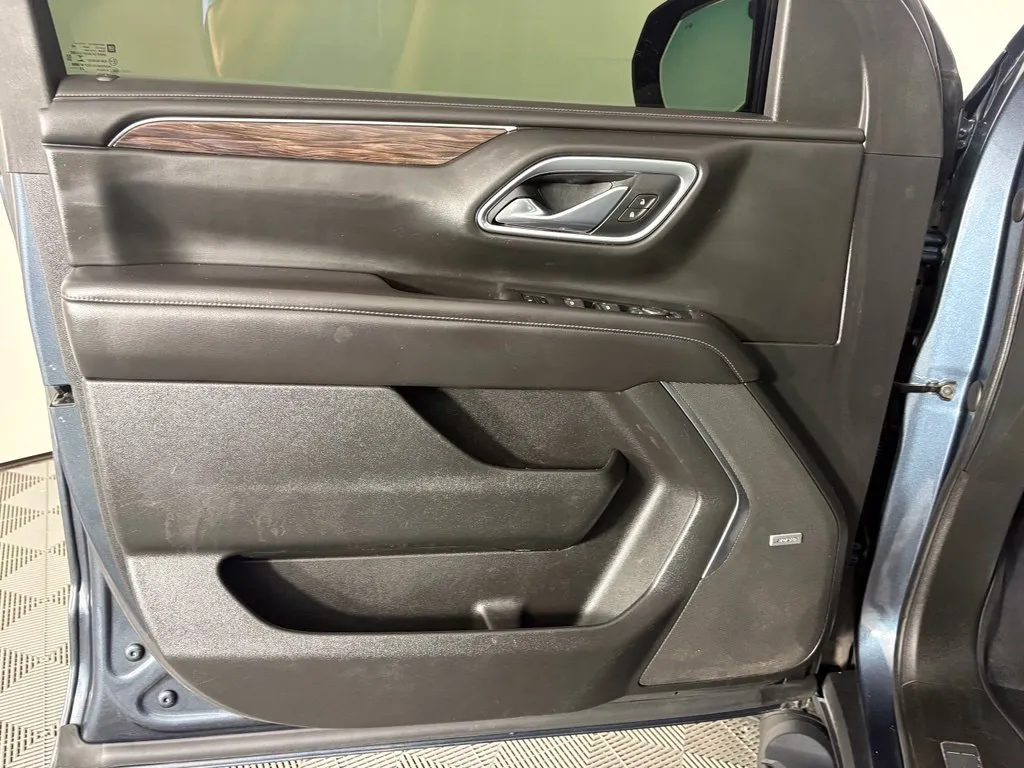 Chevrolet Tahoe photo 13