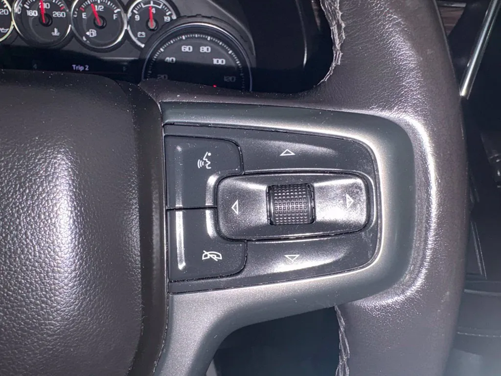 Chevrolet Tahoe photo 23