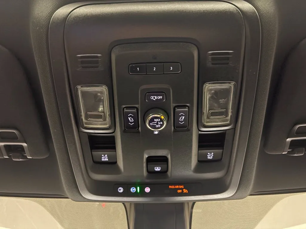Chevrolet Tahoe photo 32